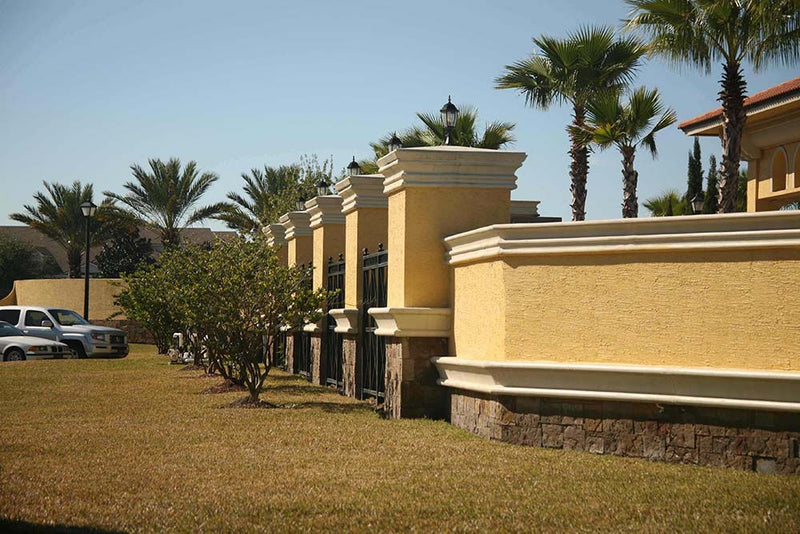 Custom Stucco Fence 007