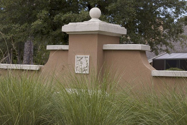 Custom Stucco Fence 037