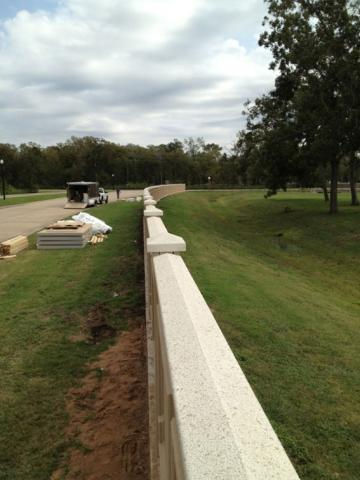 Custom Stucco Fence 021