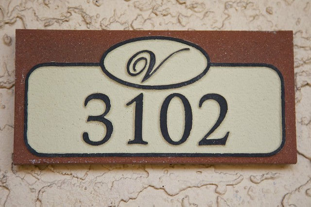Custom Sign 008